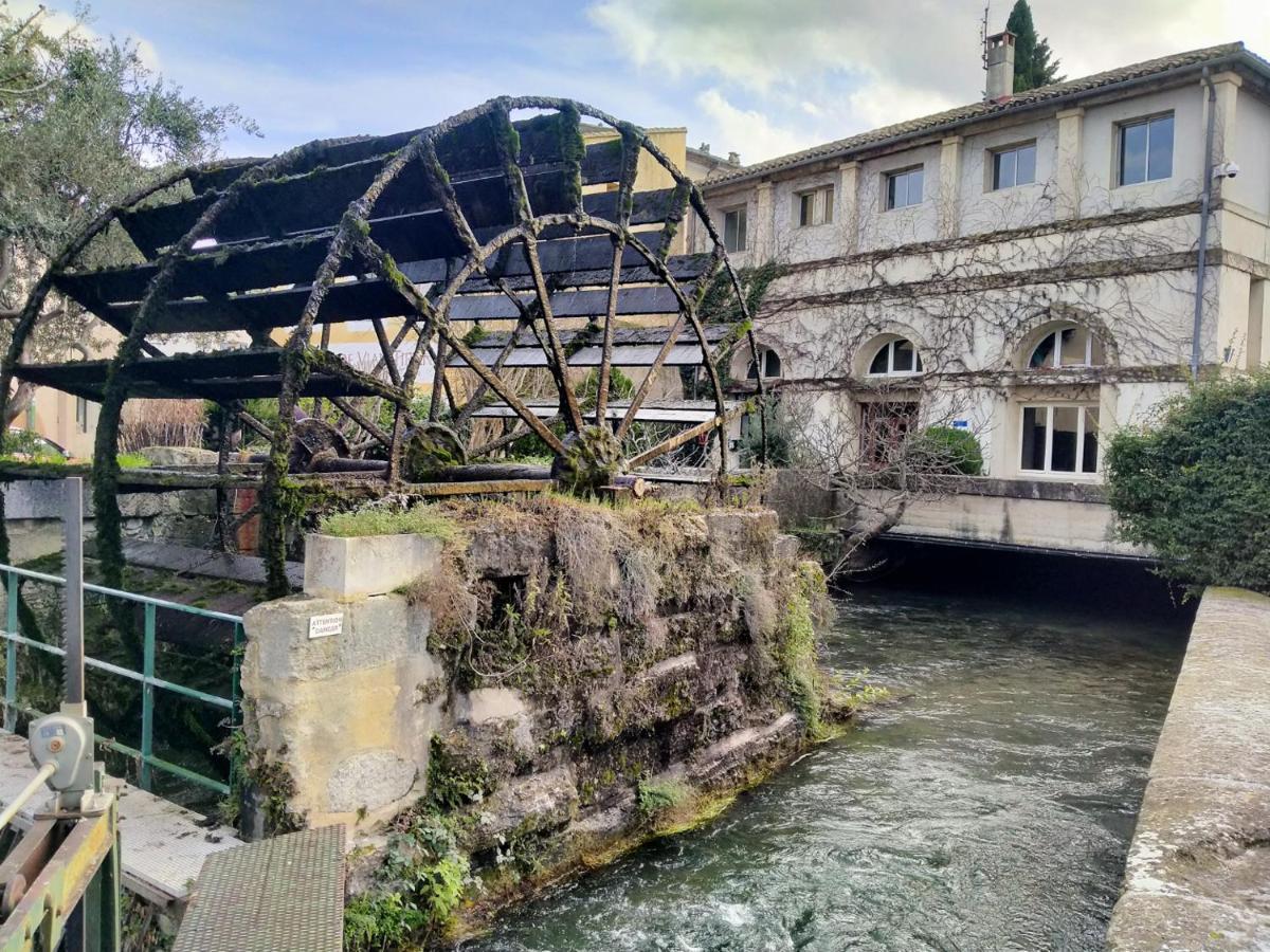 La Sorguette Daire LʼIsle-sur-la-Sorgue Dış mekan fotoğraf