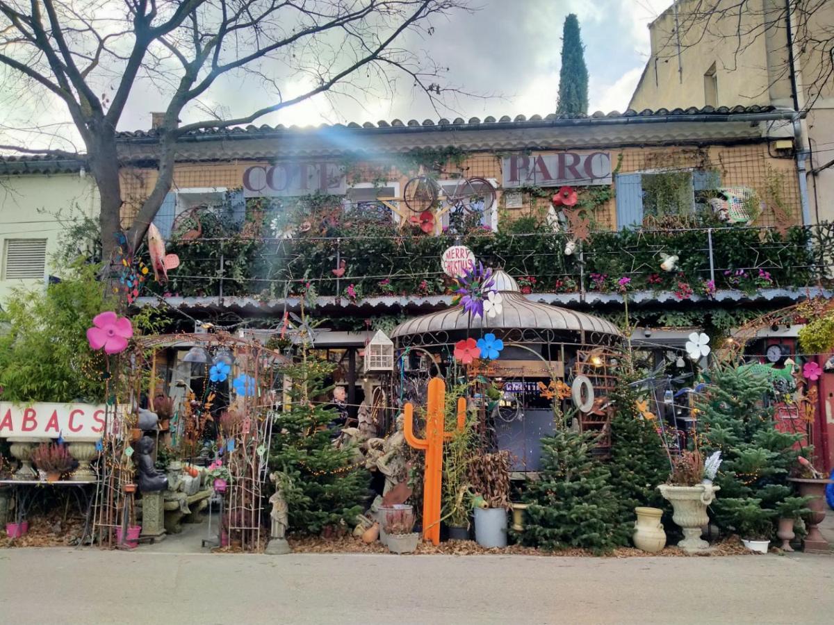La Sorguette Daire LʼIsle-sur-la-Sorgue Dış mekan fotoğraf
